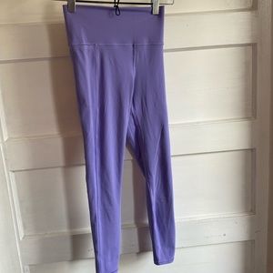 Vuori size S Studio Pocket Leggings Ultraviolet color. Like new